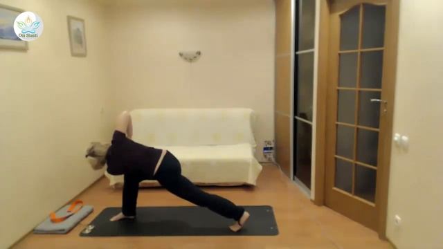 УТРЕННЯЯ ЙОГА и МЕДИТАЦИЯ на 60 минут | Онлайн тренировка дома | Йога дома смотреть онлайн