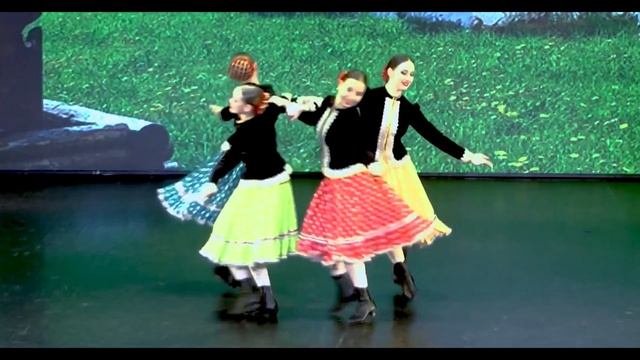 "Танцуют ВСЕ - 3" (микс), Детская хореографическая школа г. Ставрополя, 2.06.2023 г. смотреть онлайн