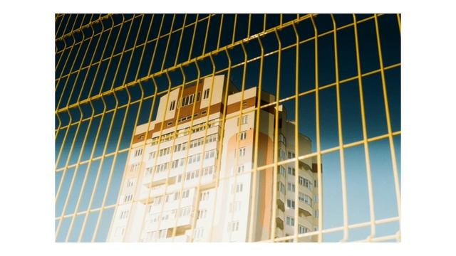 Прогулка с пленочным фотоаппаратом Киев 4АМ