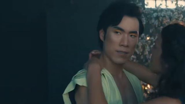Eugene Lee Yang - Группа Крови На Рукаве смотреть онлайн