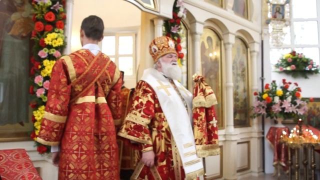 Веры, Надежды, Любови и матери их Софии. Престол. Поздравление владыки Вадима смотреть онлайн