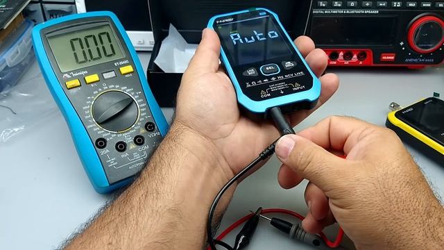 Fnirsi S1 - Um Multimetro Inteligente com Bateria Recarregável - Adeus às Pilhas e Baterias! смотреть онлайн