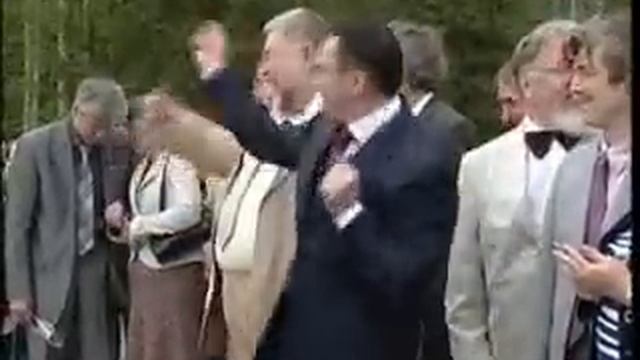 Президент Чувашии Жжёт =) Dance .flv смотреть онлайн