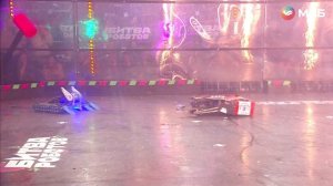 17 поединок второго отборочного этапа: Molot0123 против «Похитители молний»