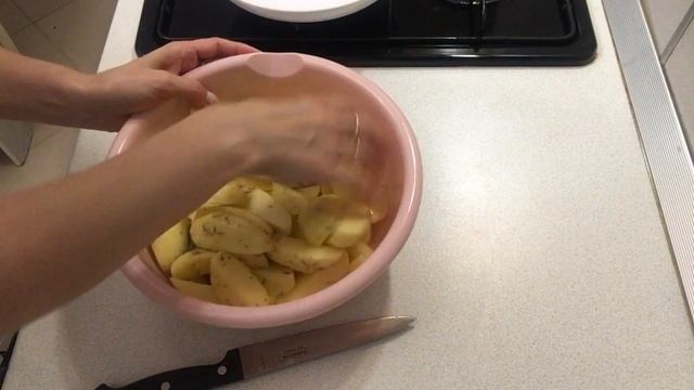 Вкуснейший запеченный картофель с розмарином!!! смотреть онлайн
