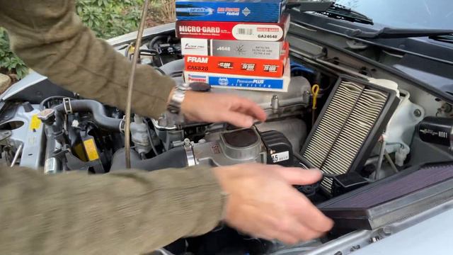 Air filter replacement for 1990-1997 Miata. смотреть онлайн
