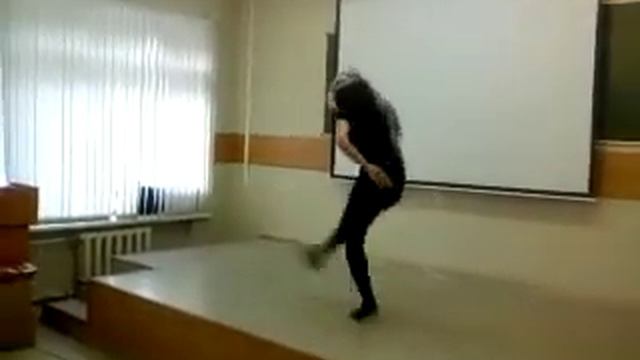 девушка красиво танцует лезгинку beautiful girl dancing lezginka смотреть онлайн