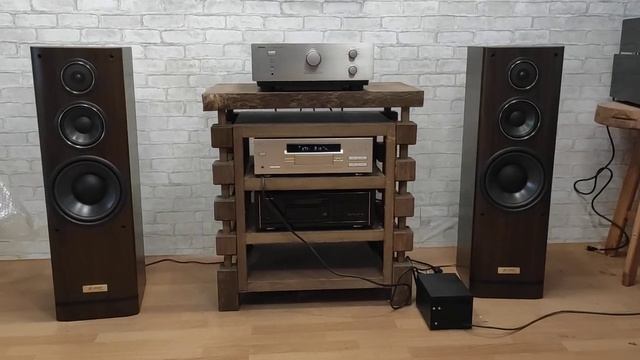 Victor AX-900 + Onkyo D-1000 смотреть онлайн