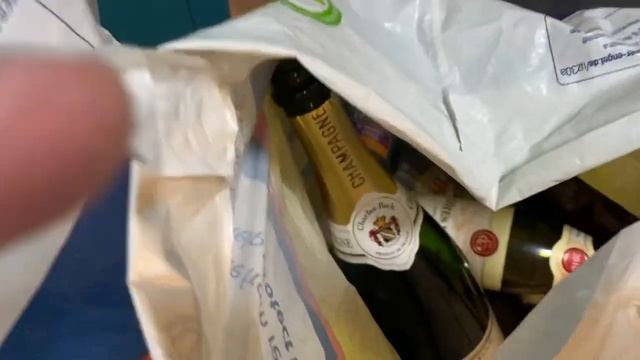 Встречаю гостей. Стало плохо ночью. Лучший способ от похмелья … домашний Vlog