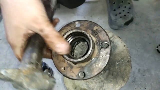 замена ступичного подшипника ВАЗ 2101-2107 смотреть онлайн