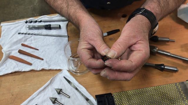 Want Square Holes? Than Get a Sharp Chisel. смотреть онлайн