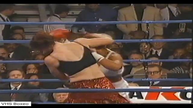 Laila Ali vs Kendra Lenhart [20-10-2000] [Vía Digital] смотреть онлайн