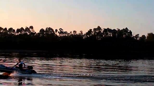 Prof Marine 320 EL в деле...отдых на Припяти смотреть онлайн