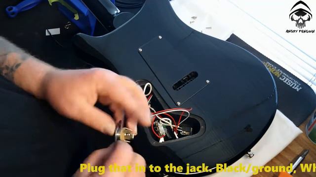 Guitar Gear with Angry Penguin, Ep5, EMG/PRS SE смотреть онлайн
