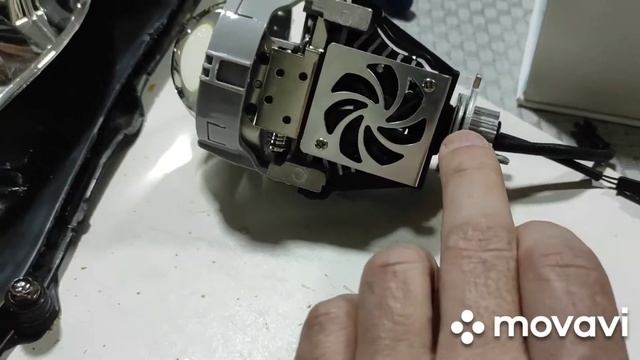 Тюнинг фар приус 30. Переделка тонирование фар. Улучшение света фар Toyota Prius III. 4 часть смотреть онлайн