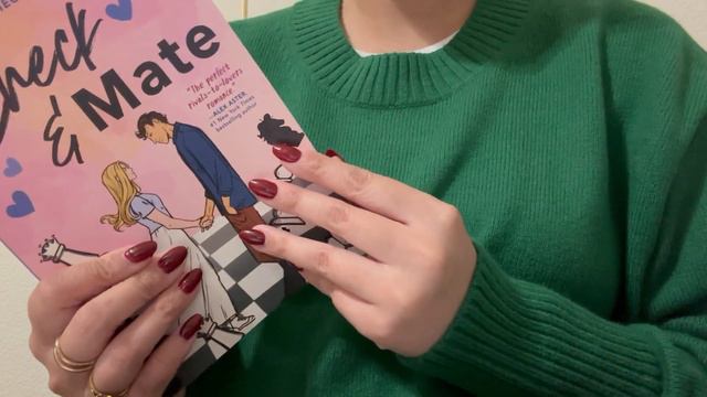 ASMR | december reading wrap-up (whispering, tapping, tracing) смотреть онлайн