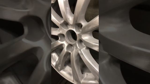 Покраска литых дисков LEXUS порошковая Серебро цвет R17 смотреть онлайн