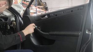 сборка-разборка обшивки Джетта 6 2016 года