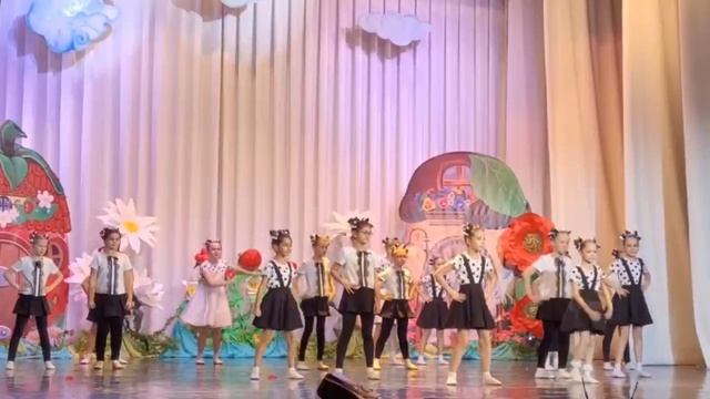 10-ый юбилейный танцевальный фестиваль для детей 4-9 лет "Праздник Коротышек" - 2022 смотреть онлайн