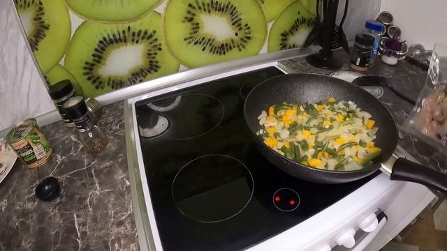 Паэлья с морепродуктами и индейкой смотреть онлайн