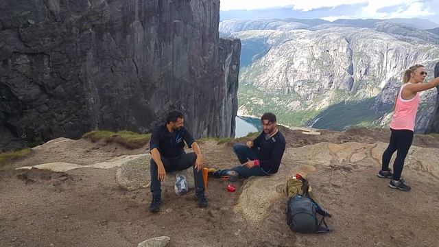 Фьорд и Кьераг/Fjord And Kjerag
