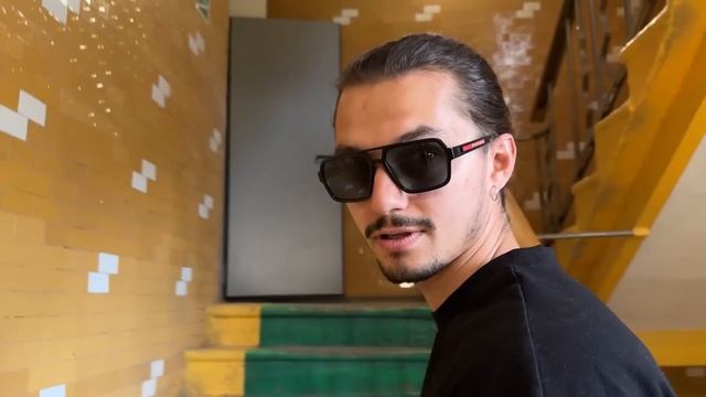 Злой БАТЯ ПРИШЕЛ в ЯРОСТЬ, когда ГОПНИК сделал ПРЕДЛОЖЕНИЕ его ДОЧКЕ! смотреть онлайн