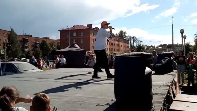 Фестиваль красок 2017. Гатчина. Выступление РА "Дорога дорога" смотреть онлайн