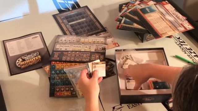 Minutes To Midnight - Board Game Unboxing