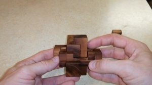 Деревянный узел из 6 деталей (Головоломка из шести деталей)