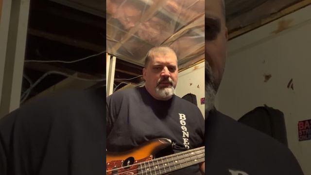 TrevelerBass смотреть онлайн