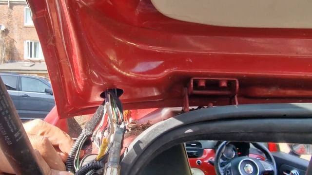 Fiat 500 Boot CATCH Fix смотреть онлайн