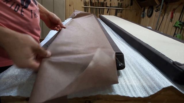 Как своими руками сделать мягкую кровать с вертикальными полосами на изголовье. Soft bed DIY смотреть онлайн