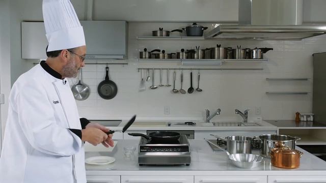 Learn More about Induction Cooking and Panasonic’s Commercial Induction Cooktop смотреть онлайн