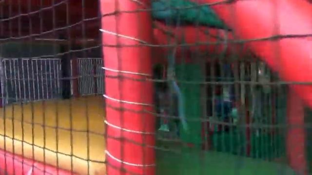 Измайловский парк. Аттракционы, лабиринт, игровые автоматы, симулятор американские горки!