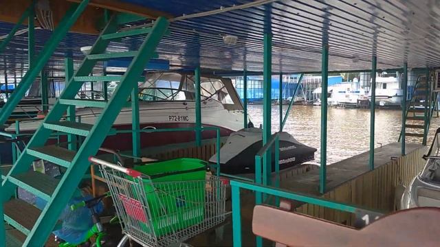 ЯХТ-КЛУБ РАССВЕТ смотреть онлайн