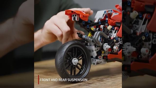 LEGO 42107 Technic Ducati Panigale V4 R смотреть онлайн