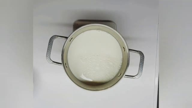 Очень нежный Торт 《МОЛОЧНАЯ ДЕВОЧКА 》, с малиновым конфи и заварным кремом ПЛОМБИР смотреть онлайн