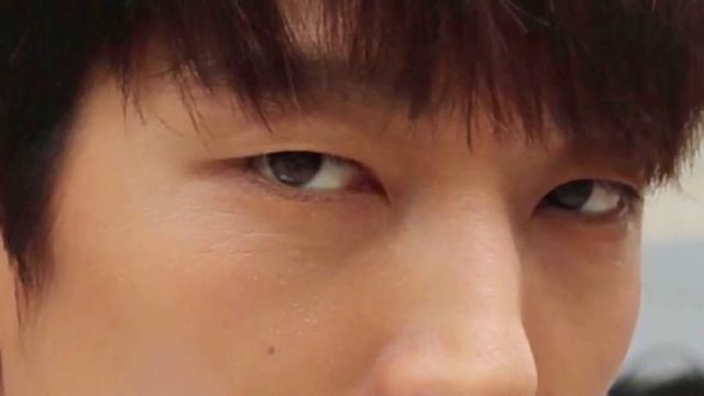 Глаза Ли Джун Ги. Ах, этот взгляд... #leejoongi #leejoonki