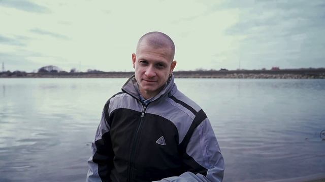 Идущий к реке 2049 х ХОККУ ТИЗЕР смотреть онлайн