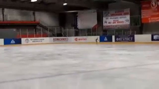 РЕУТОВА АРИНА Первенство Свердловской области по фигурному катанию 2019 3 юношеский разряд смотреть онлайн