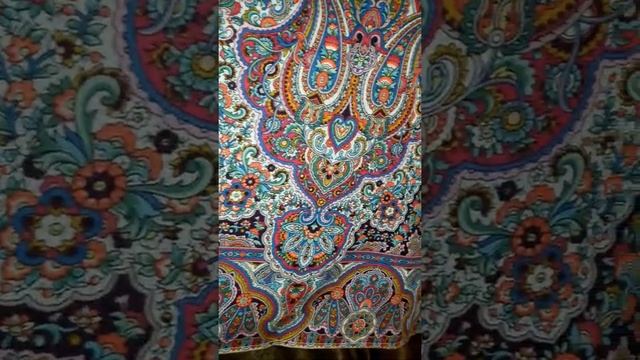 Павловопосадская шаль"Богатая невеста" вид2 смотреть онлайн