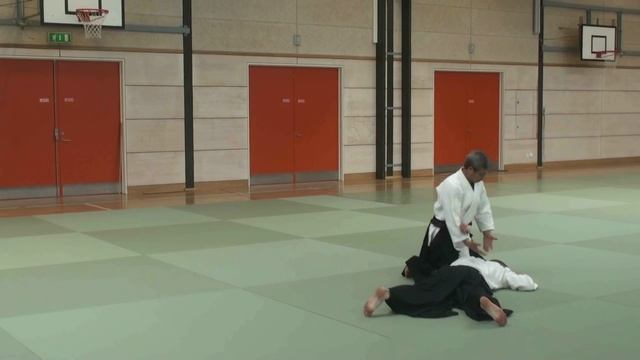 15 Сёменути Никё Ура