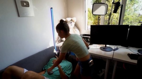 MI HERMANA HACE BROMAS 24 HORAS A MI HIJA…*se odian*