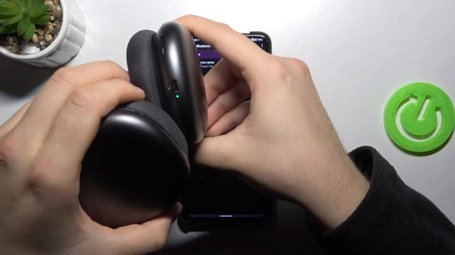 How to Connect AirPods Max with Android Smartphone - Link Android Device and AirPods Max Headphones смотреть онлайн