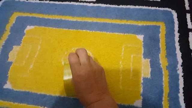 СУПЕР :) САМЫЙ ПРОСТОЙ И ОРИГИНАЛЬНЫЙ СПОСОБ ЧИСТКИ КОВРА ОТ ВОЛОС!!! смотреть онлайн