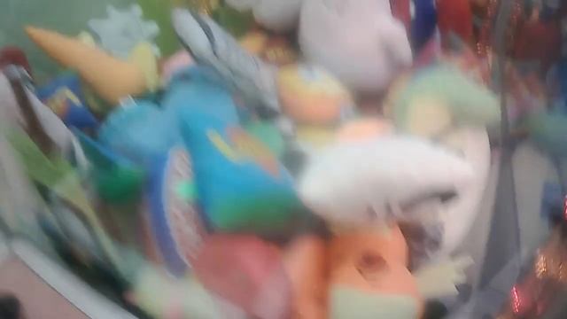 Огроменный синий дракон в автомате-хватайке на Щёлковской не захотел лететь ко мне!!! СИНИЙ Дракон! смотреть онлайн