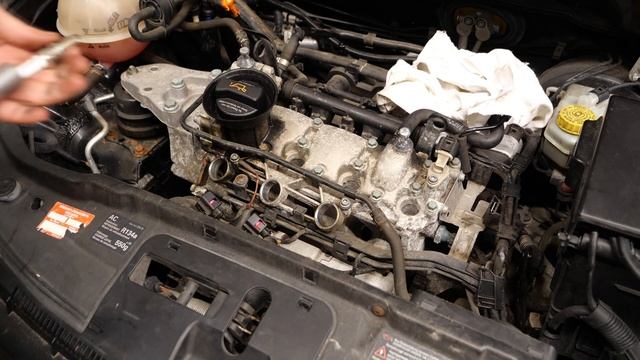 VW Polo 9N Zündkerzen wechseln | change spark plugs | VitjaWolf | Tutorial | HD смотреть онлайн