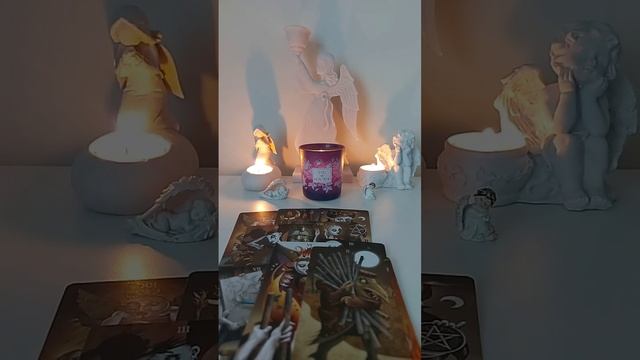 ЧТО БУДЕТ ДЕЛАТЬ БЛИЖАЙШЕЕ ВРЕМЯ ????⏰ #shorts #гадание #таро #любовь #действиямужчины смотреть онлайн