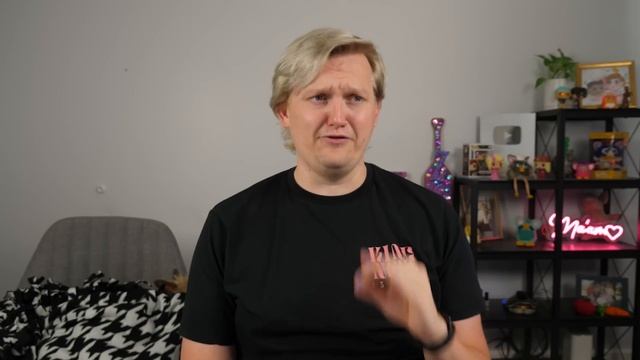 LIFE PLUS CINDY IS BACK ON YOUTUBE AFTER QUITTING (again) смотреть онлайн
