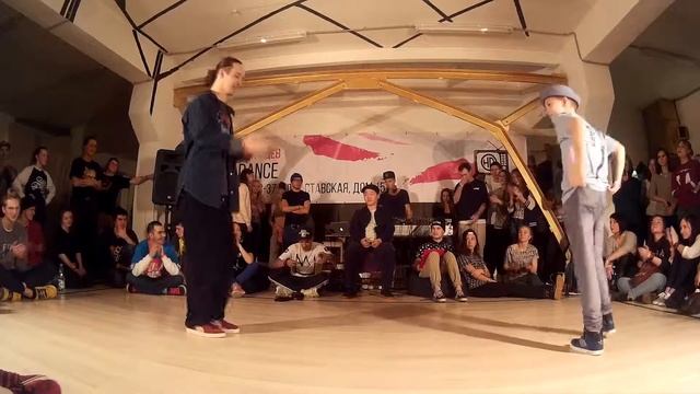 Battle Popping 1/4 - Витек и Тимофеев Пётр смотреть онлайн